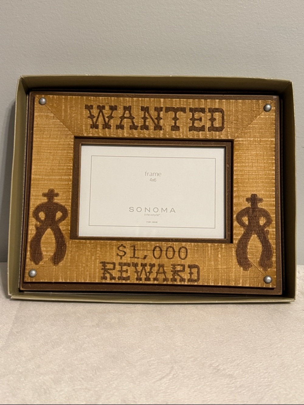 NEW Cowboy Western Wooden - Wanted Reward - 4 x 6 Photo Frame